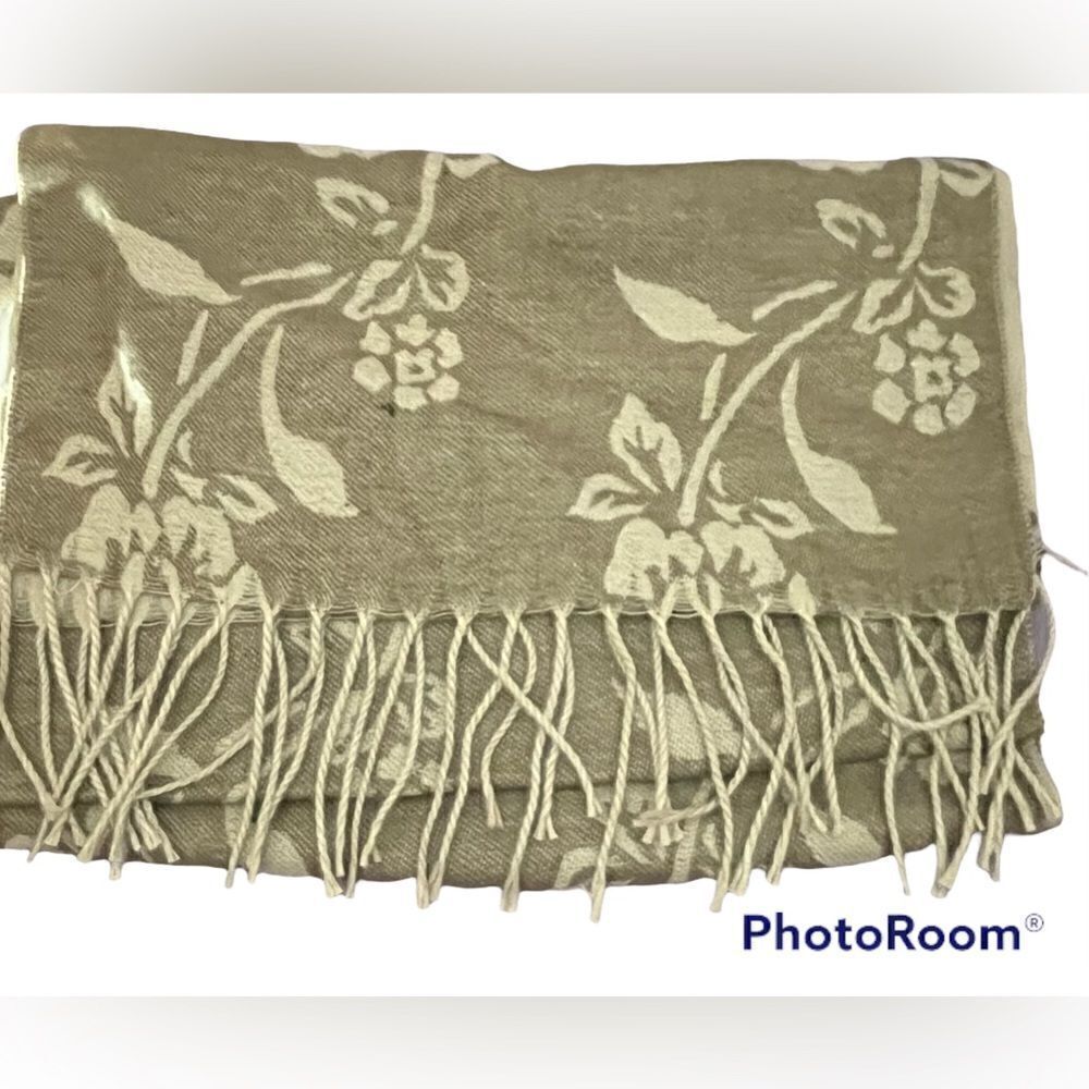 Floral, fringed scarf